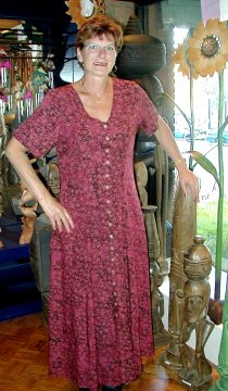Long Dress, red flowers = cc40
